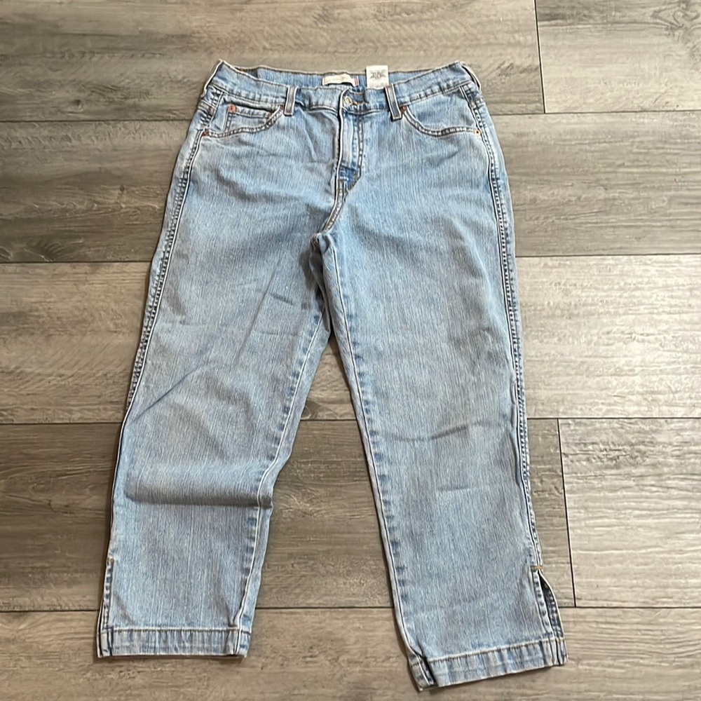 Levi's Blue Cropped Ankle Jeans Relaxed Fit